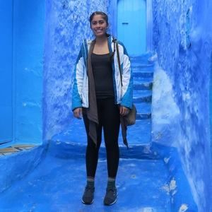 Meet your Posher, Alexandra